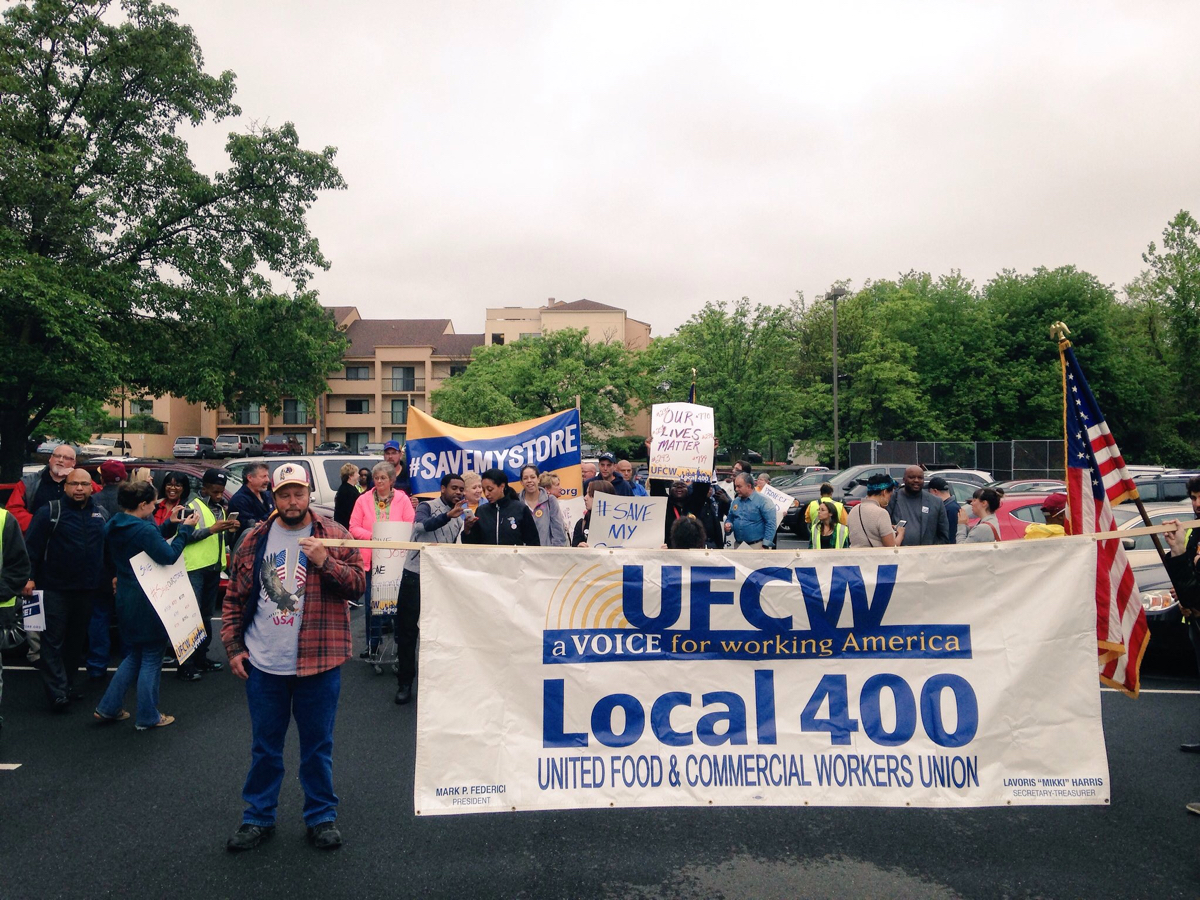 Hundreds of Employees, Customers, Allies Deliver Thousands of Petitions to Giant Demanding Save My Store