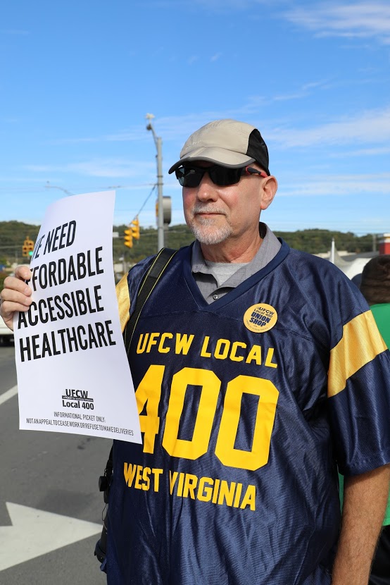 West Virginia Shop Steward Hosts His Own Union Meetings at Home