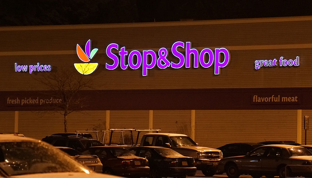 Stop & Shop storefront