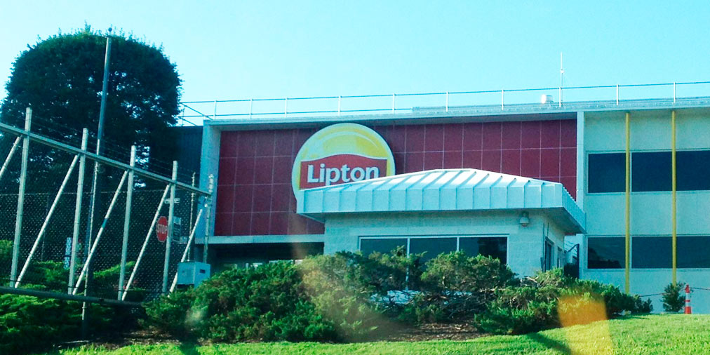 Lipton Agrees to Pay Employees During COVID Screenings